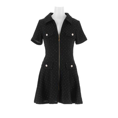 雨宮らむ着用ドレス