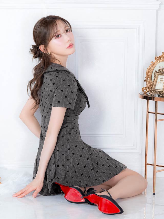 柄も色もかわいい」と好評！細見せ効果のベルト付きAライン×リボン柄