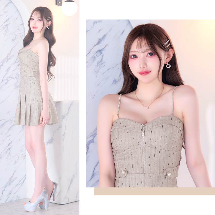 チェック柄で一足早く秋を先取り♪深めのカシュクールVネックから覗く美バストで魅了するAラインミニ丈キャバドレス