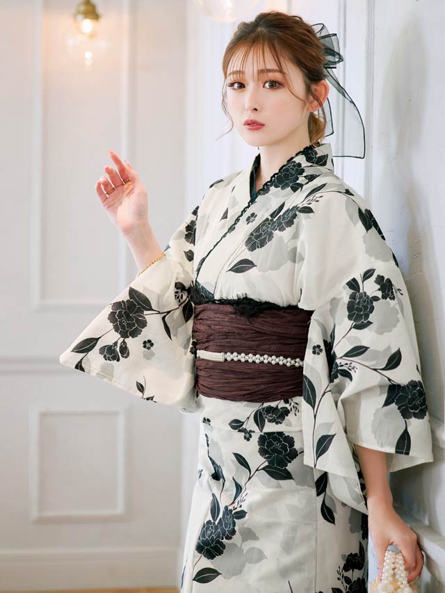 セパレート浴衣] モノトーン牡丹柄浴衣[4点SET]【YUKATA by dazzy 2026
