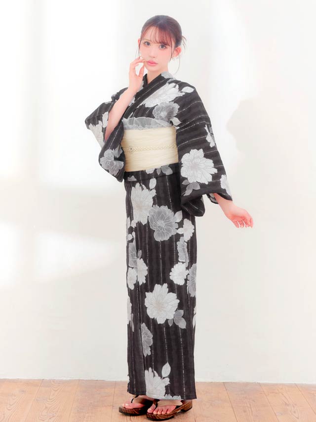 多数の芸能人着用で即完のお柄 セオα浴衣【京都岡重】梅椿☆お単衣