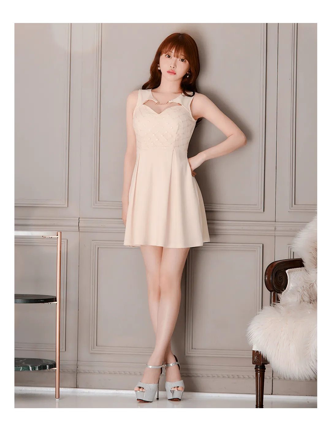 羽澄まり着用ドレス