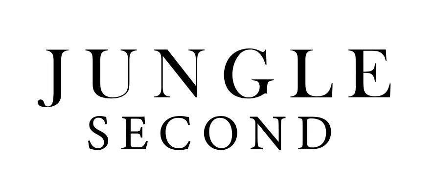 美城れいか着用ドレス